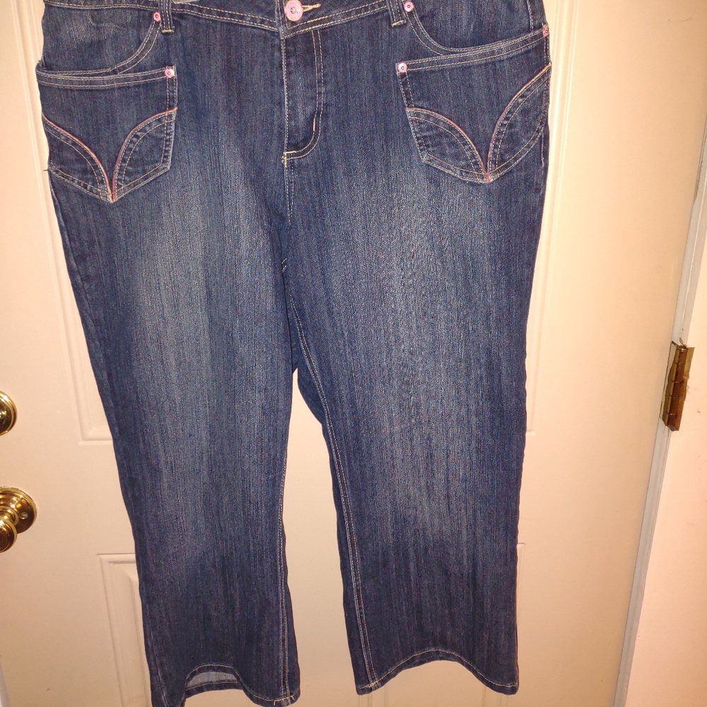 Venezia  capris sz 18